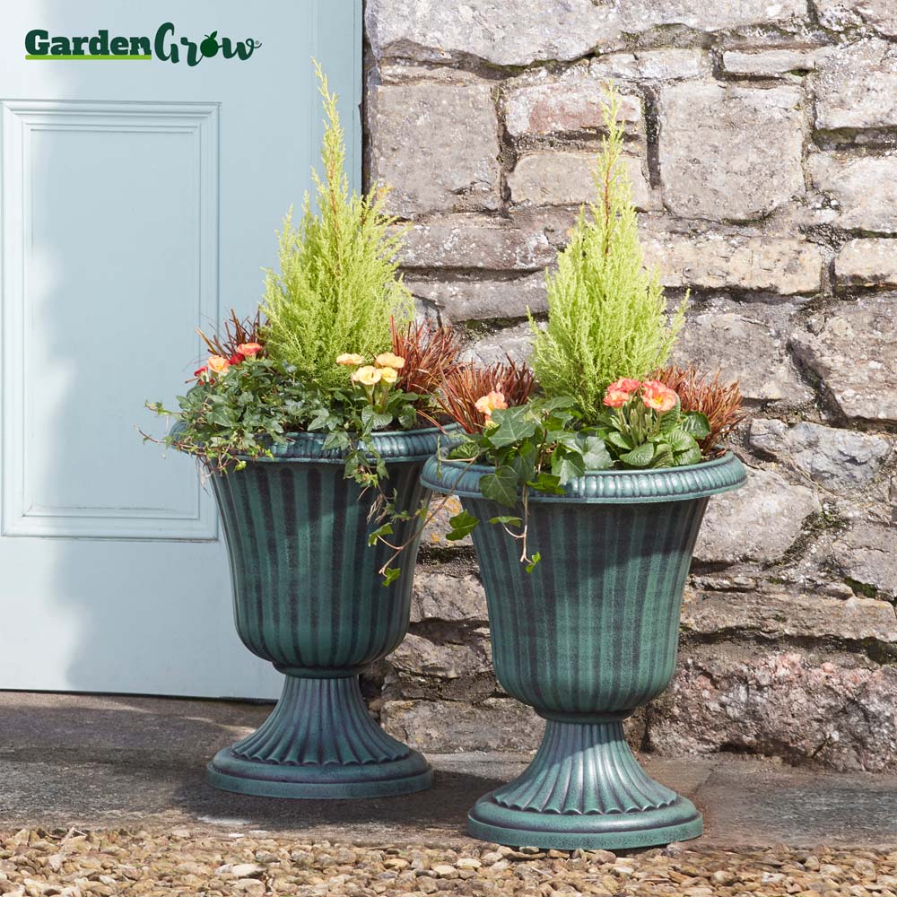 Garden Grow Set of Two Urn Planters